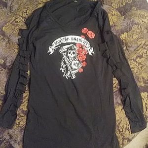 SOA Gemma shirt